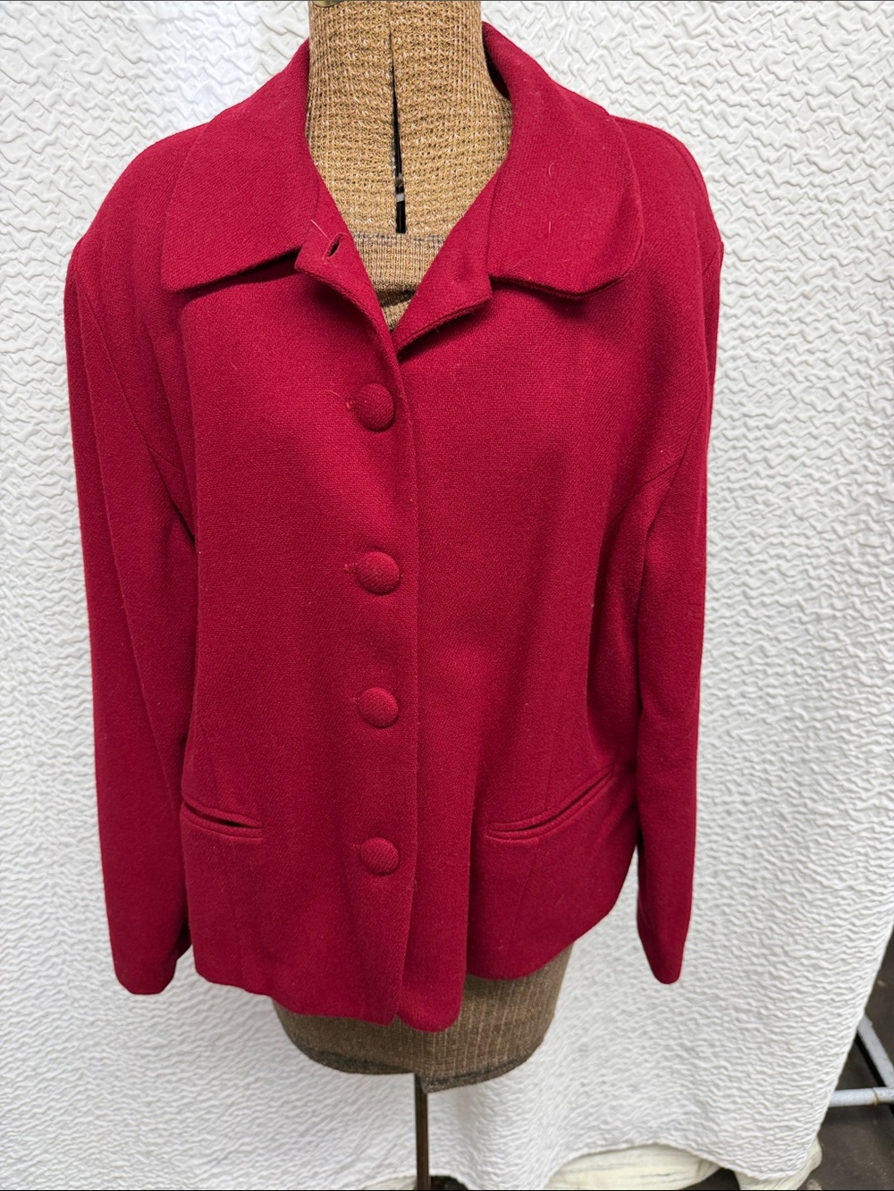 Vintage Willow Ridge Red Wool Jacket Short Coat Button Front Made in USA 16P REA